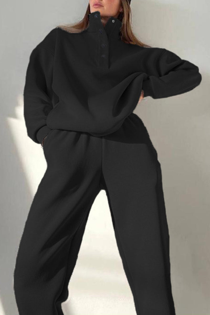 Well Tailored Shirt with a Graceful Silhouette