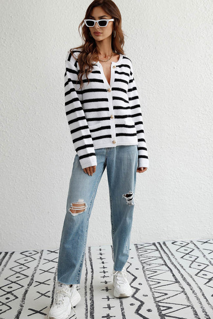 Classic Vintage Cardigan with a Flattering Fit