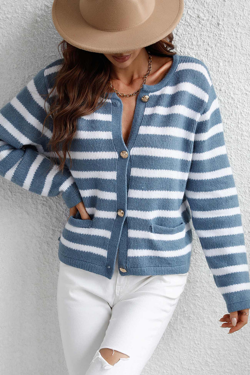 Classic Vintage Cardigan with a Flattering Fit