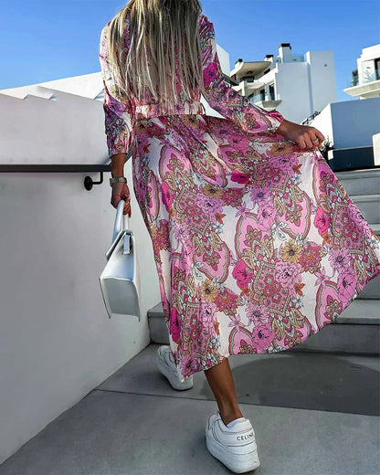 Classic Vintage & Enduringly Stylish Dress