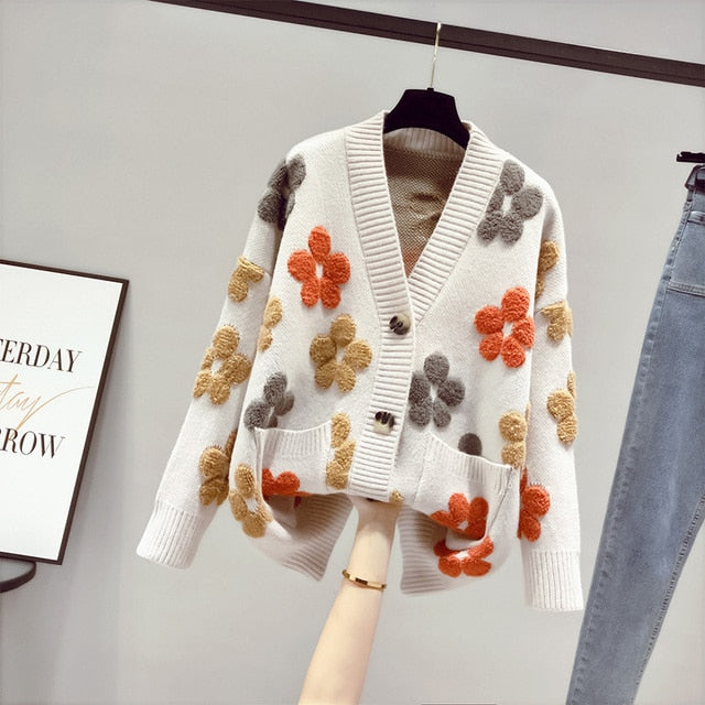 Beautifully Crafted Cardigan in a Classic Style