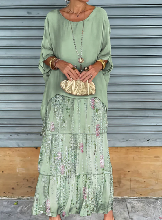 Well Tailored Dress with a Graceful Silhouette