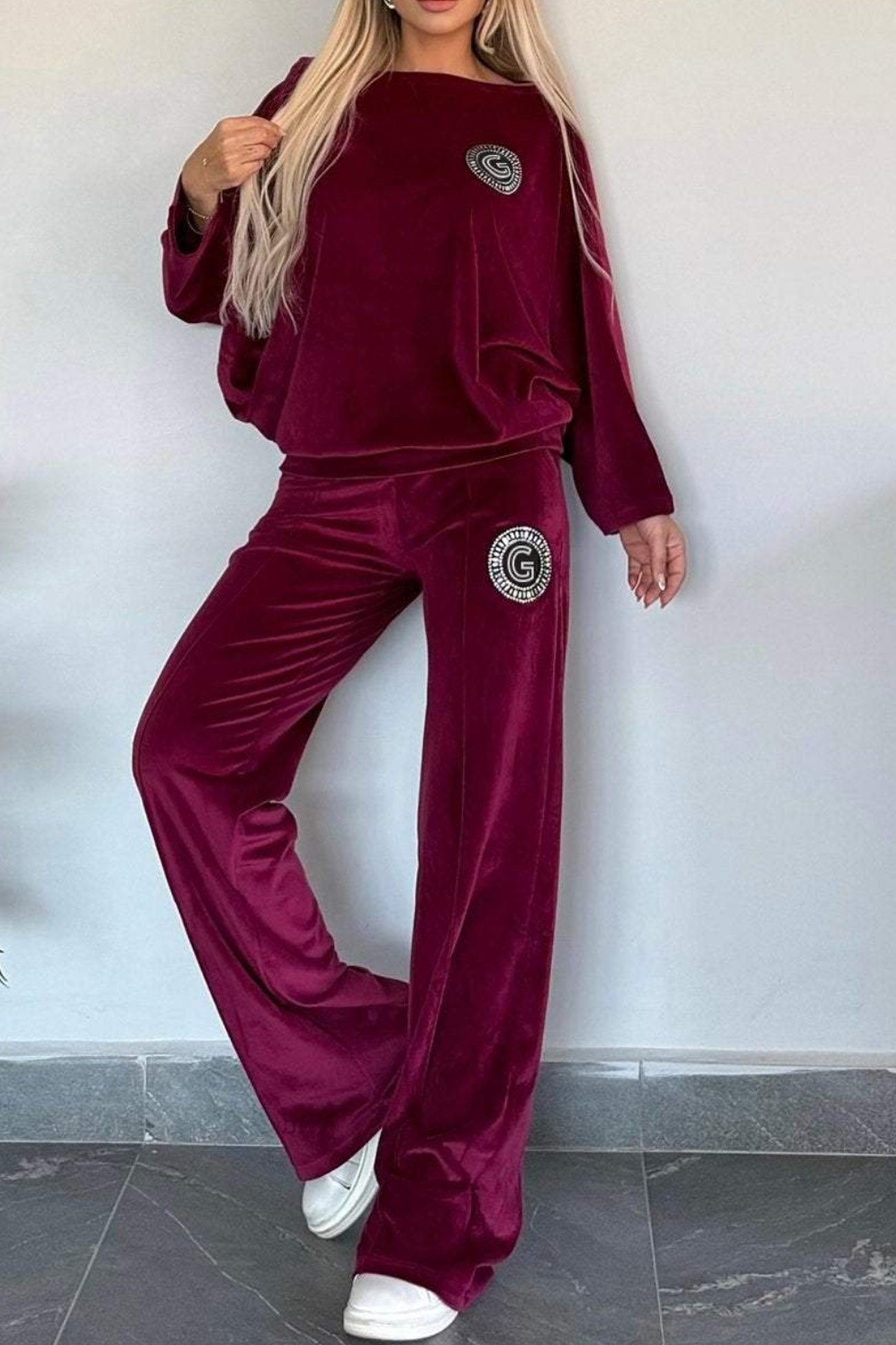 Wine red