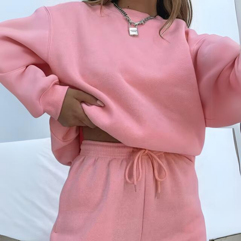 Classic Vintage Shirt with a Flattering Fit