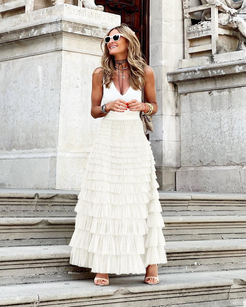 Well Tailored Garment with a Graceful Silhouette