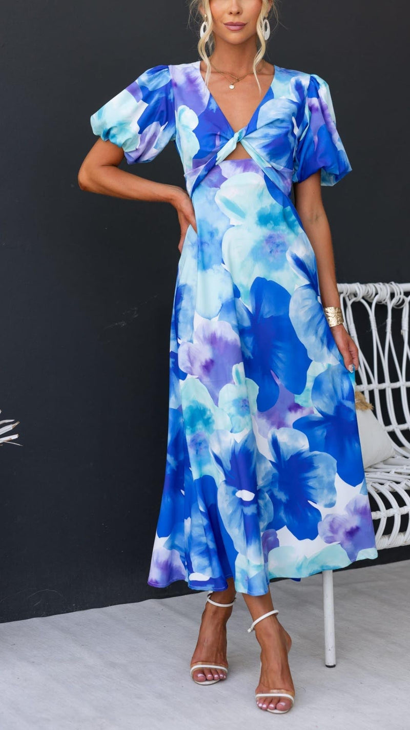 A Vintage Style Dress with Delicate Timeless Details