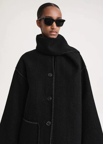 Gracefully Styled Jacket for Any Occasion