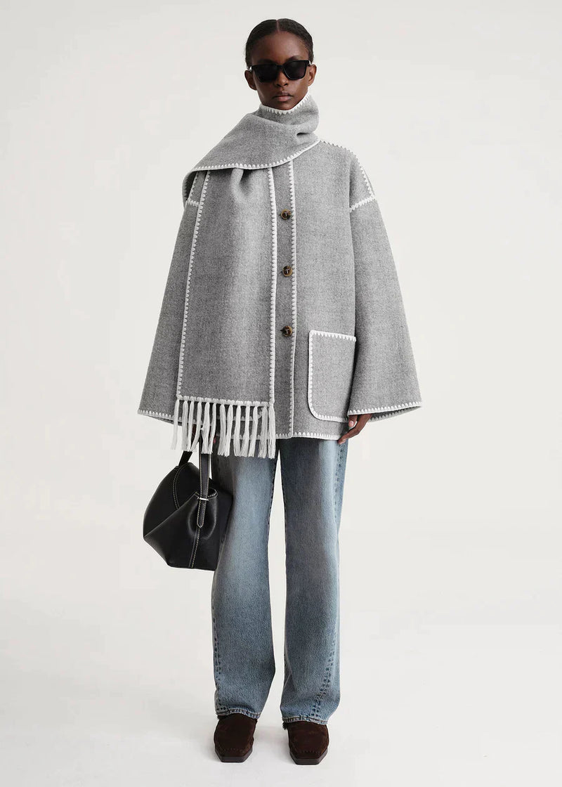Gracefully Styled Jacket for Any Occasion