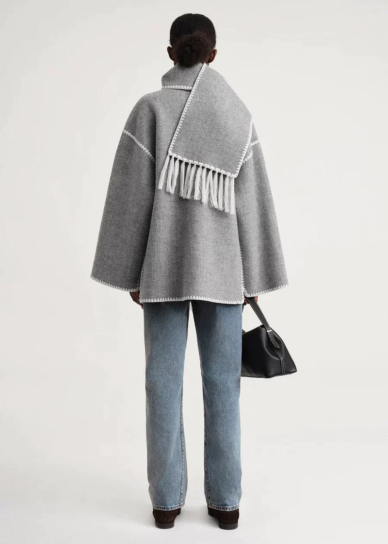 Gracefully Styled Jacket for Any Occasion
