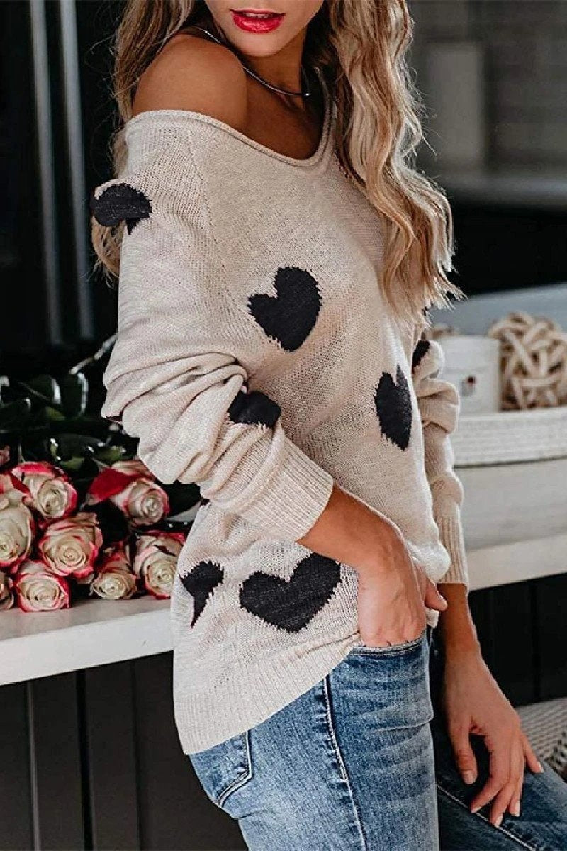 Well Tailored Sweater with a Graceful Silhouette
