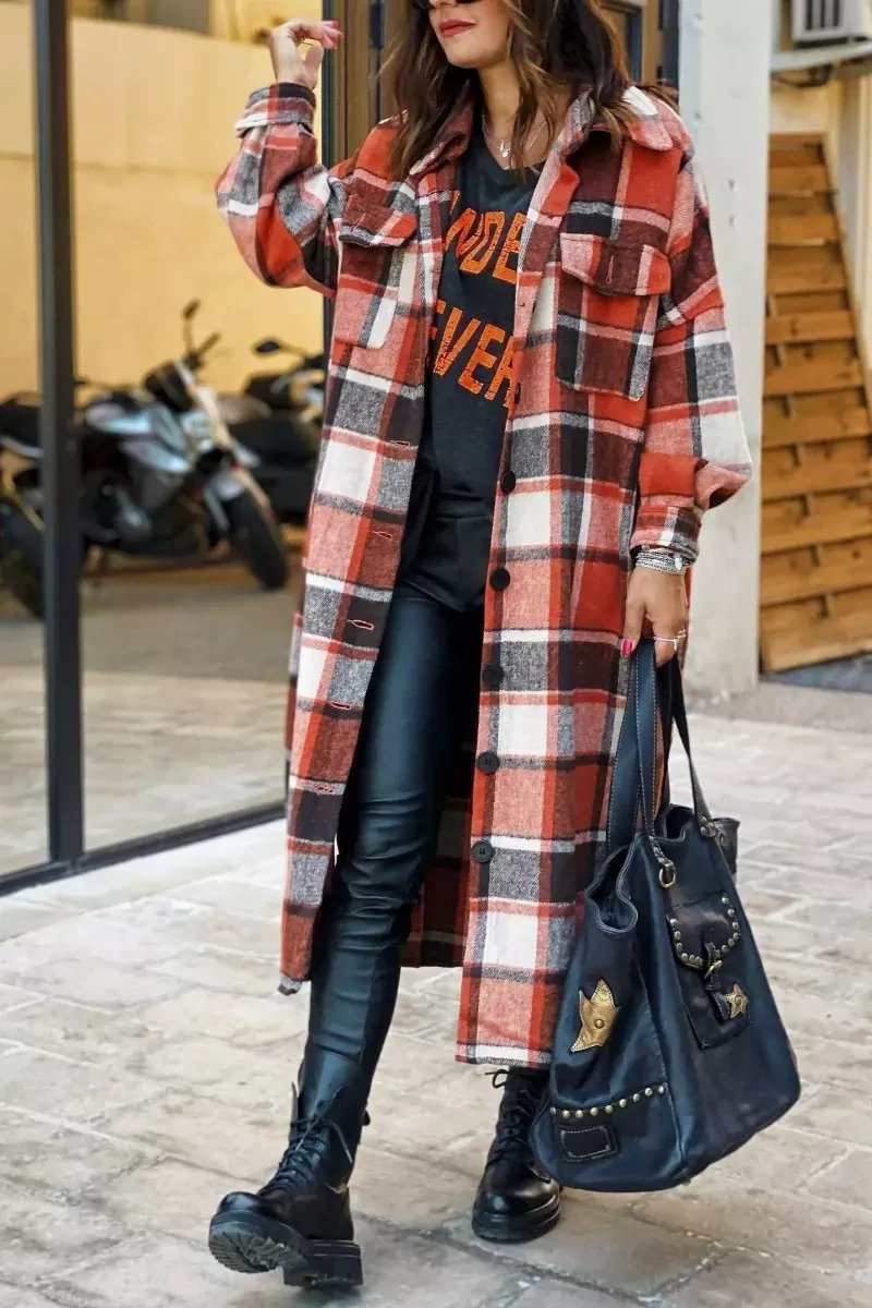 Sophisticated Coat with a Clean Classic Look