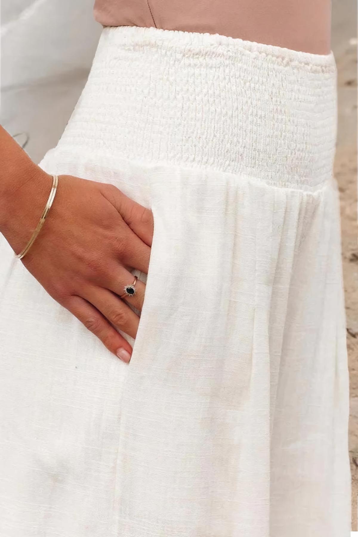 Beautifully Finished Trousers in a Timeless Design