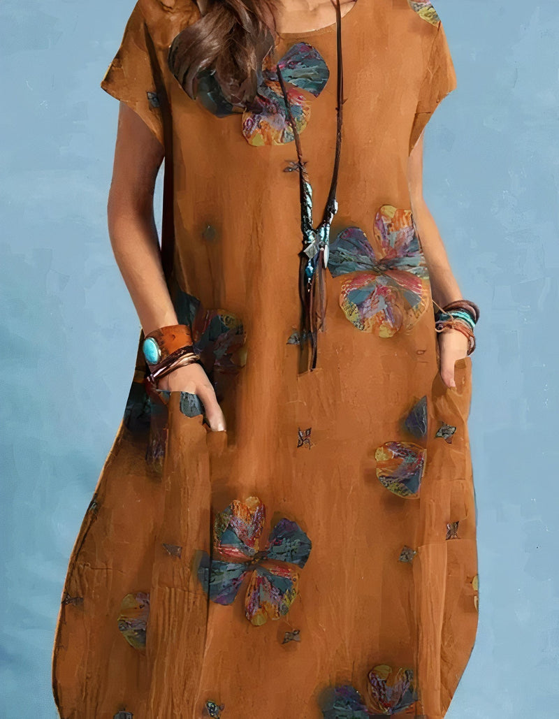 Classic Vintage Dress with a Flattering Fit
