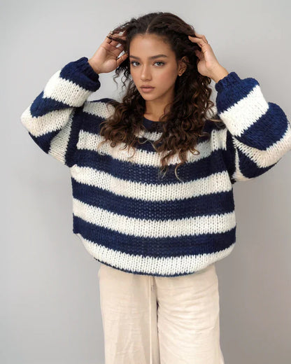 Effortlessly Elegant Sweater with a Timeless Design