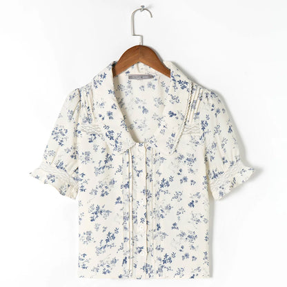 Beautifully Finished Blouse in a Timeless Design