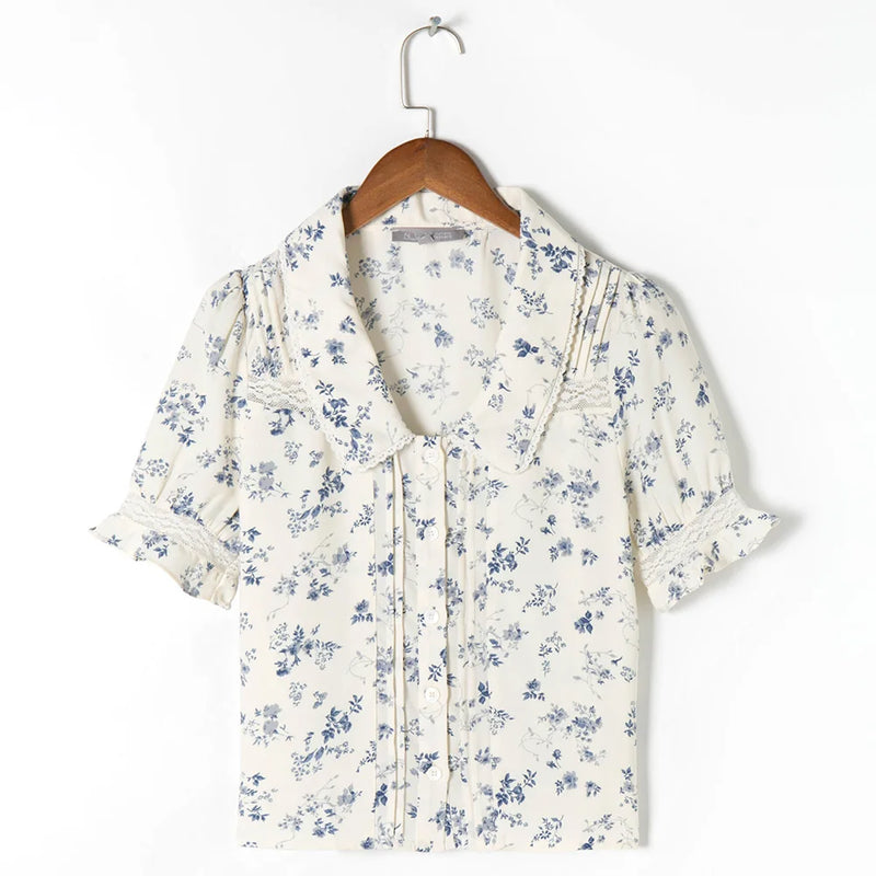 Beautifully Finished Blouse in a Timeless Design