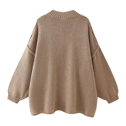 Classic Vintage Sweater with a Flattering Fit