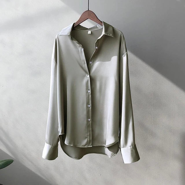 A Vintage Style Blouse with Delicate Timeless Details