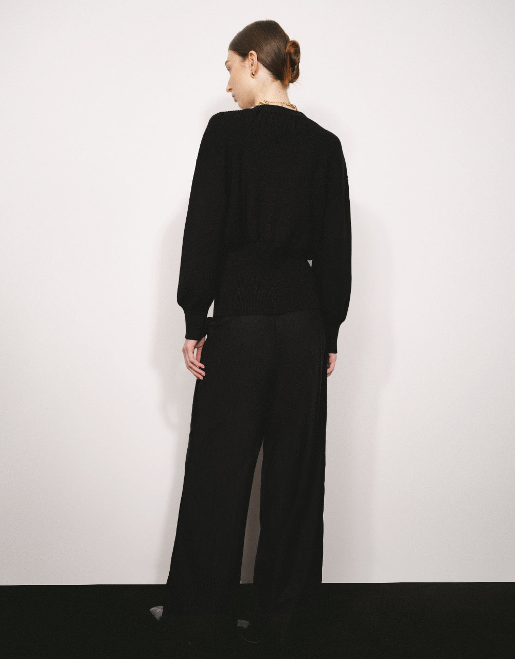Polished Cardigan with an Effortless Classic Look