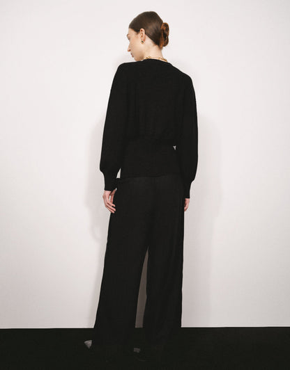 Polished Cardigan with an Effortless Classic Look