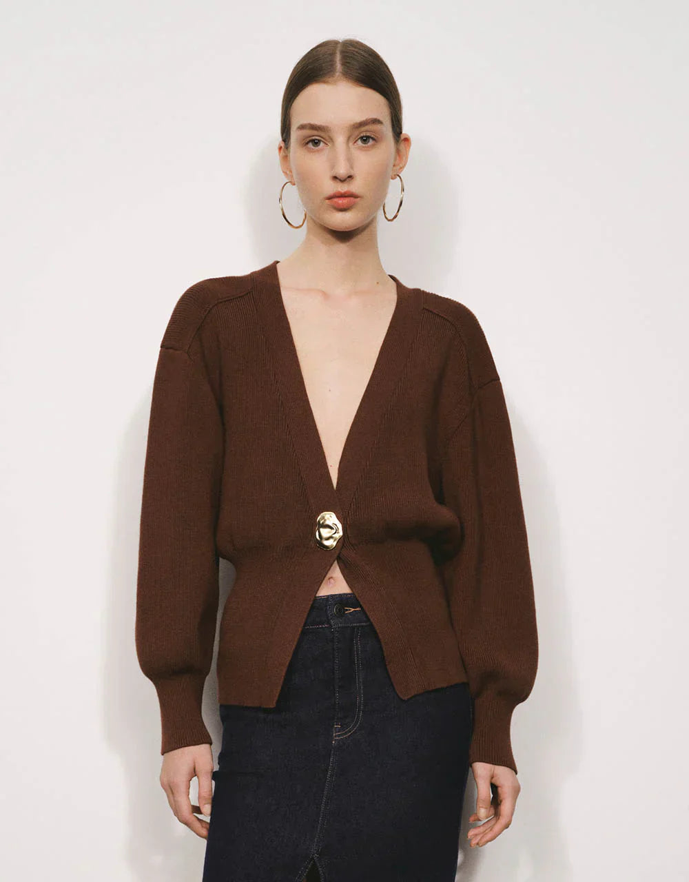 Polished Cardigan with an Effortless Classic Look
