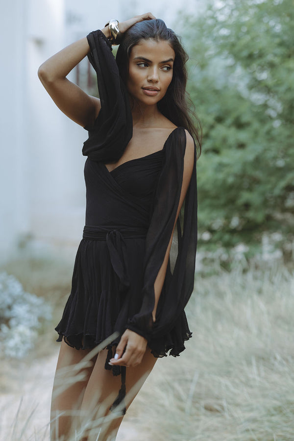 Sophisticated Dress with a Clean Classic Look