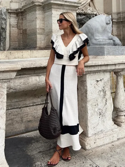 Effortlessly Elegant Garment with a Timeless Design