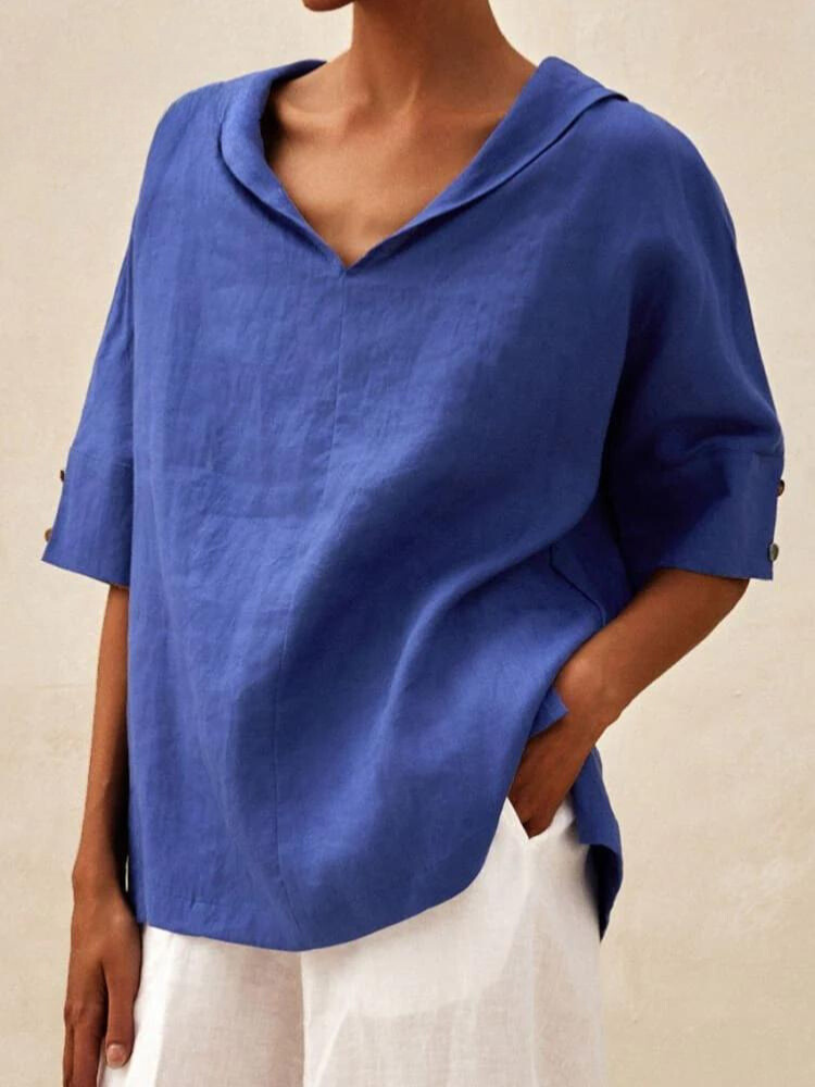 Effortlessly Elegant Blouse with a Timeless Design