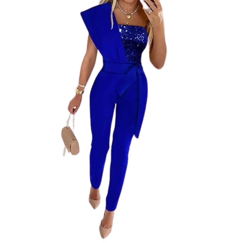 Effortlessly Elegant Garment with a Timeless Design