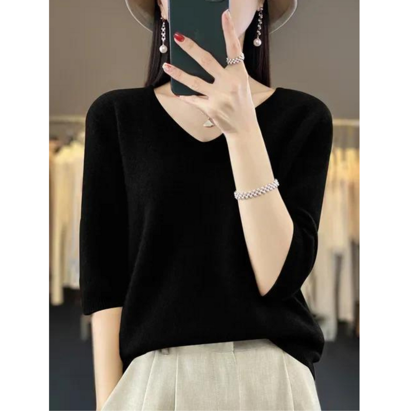 Beautifully Finished Sweater in a Timeless Design