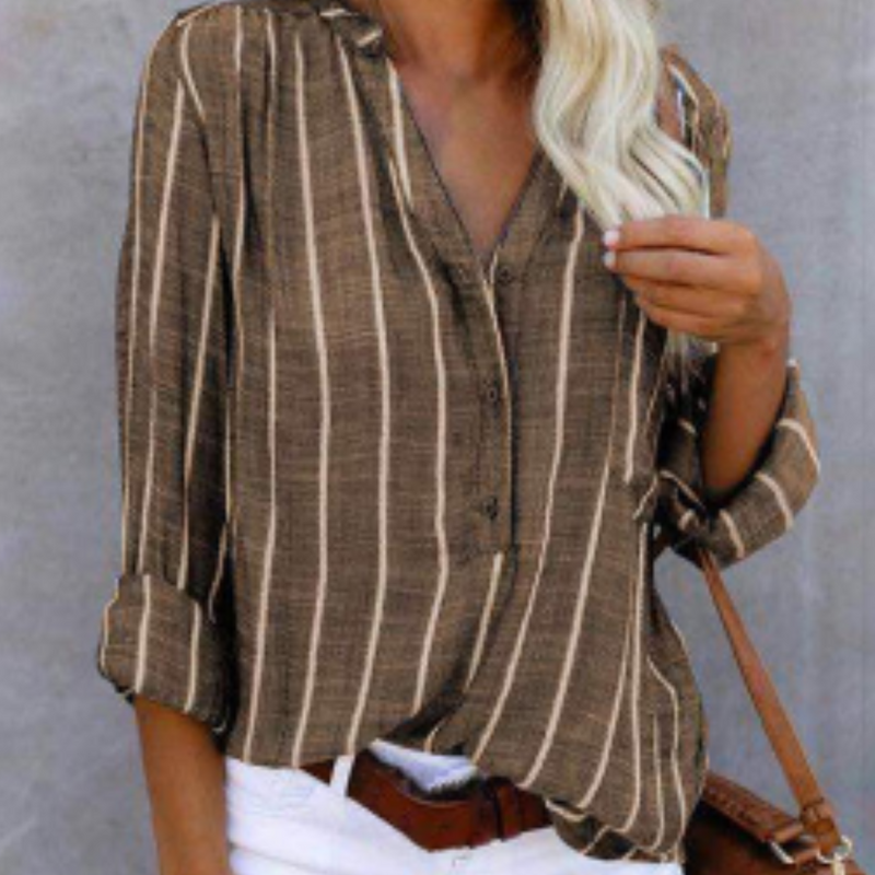 Well Tailored Shirt with a Graceful Silhouette