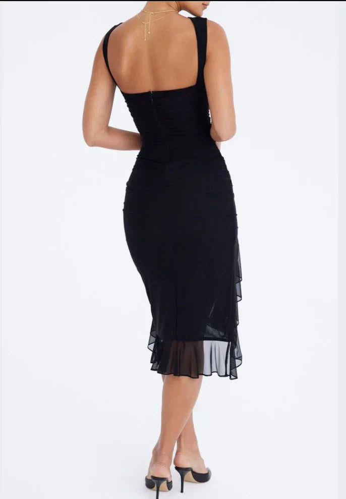 A Vintage Style Dress with Delicate Timeless Details