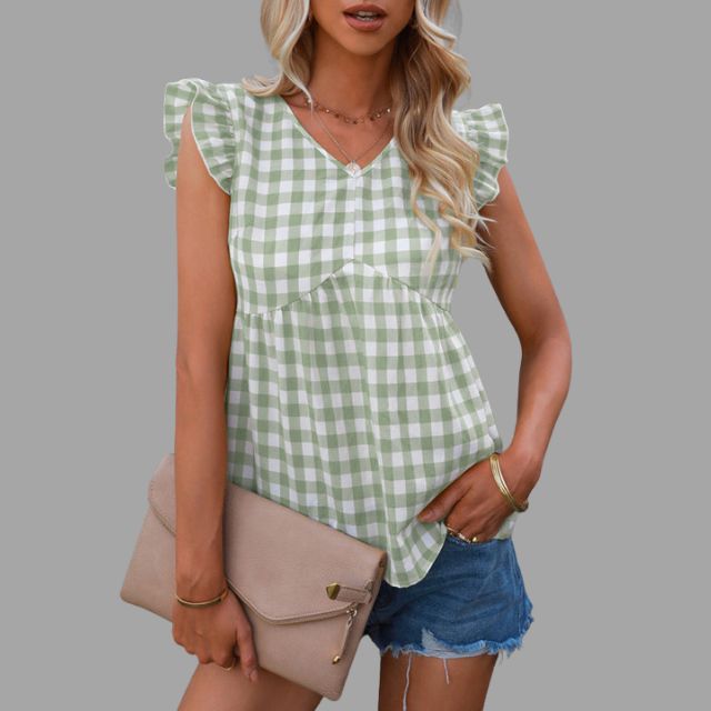 Beautifully Finished Blouse in a Timeless Design