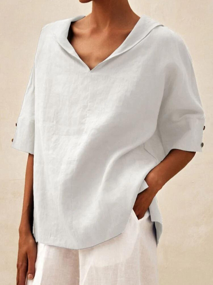 Effortlessly Elegant Blouse with a Timeless Design