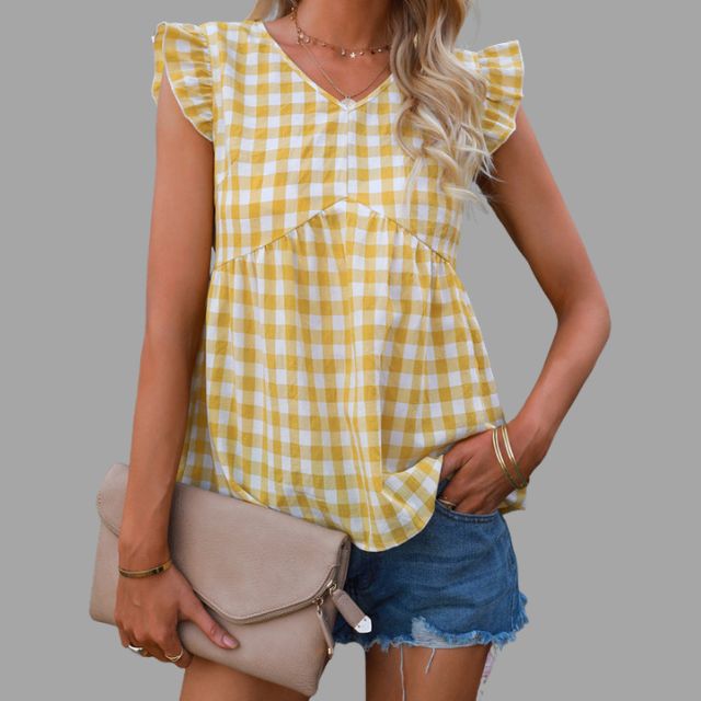Beautifully Finished Blouse in a Timeless Design
