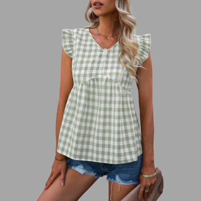 Beautifully Finished Blouse in a Timeless Design