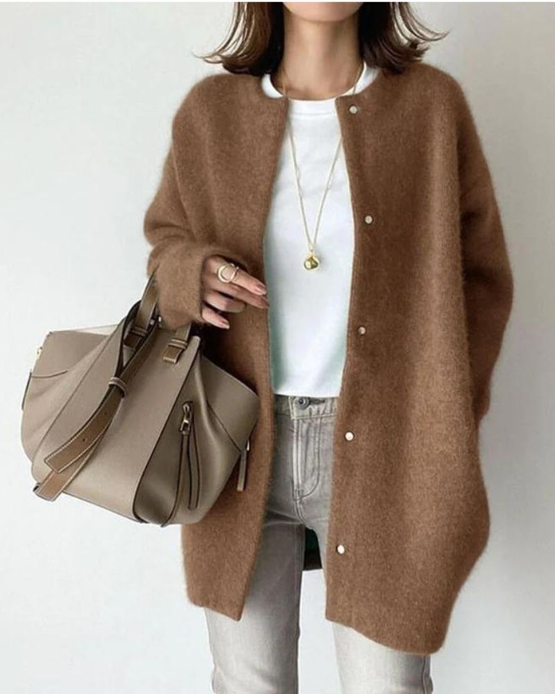 Classic Vintage & Enduringly Stylish Cardigan