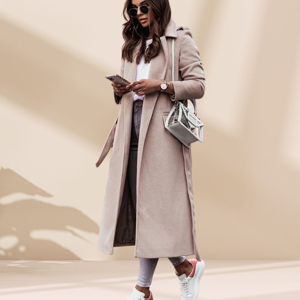 Sophisticated Jacket with a Clean Classic Look