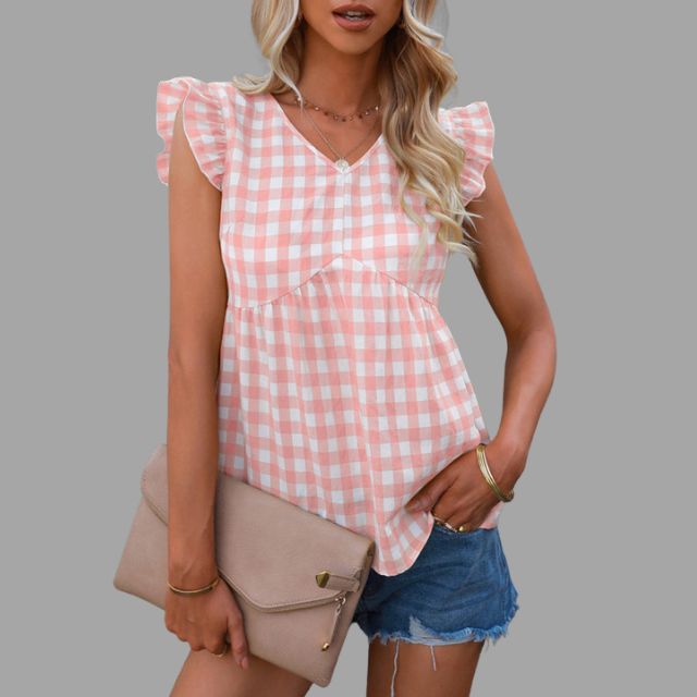 Beautifully Finished Blouse in a Timeless Design