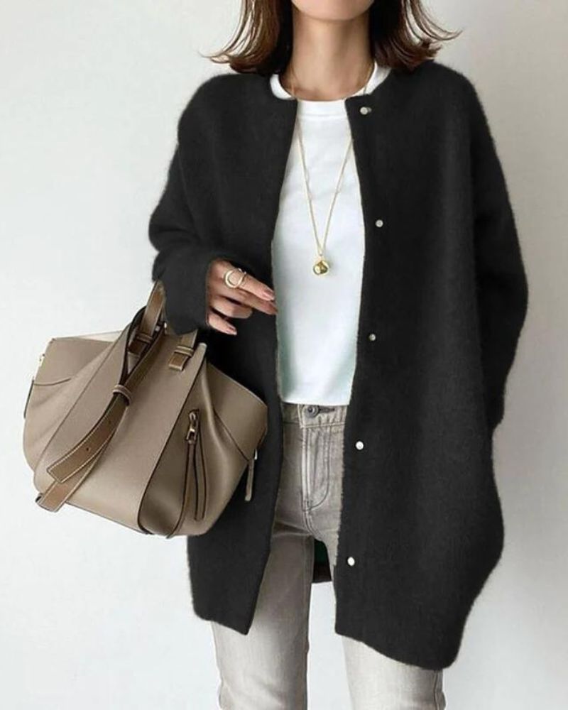 Classic Vintage Cardigan with a Flattering Fit