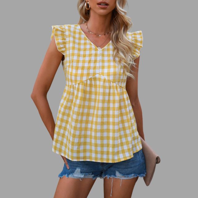 Beautifully Finished Blouse in a Timeless Design