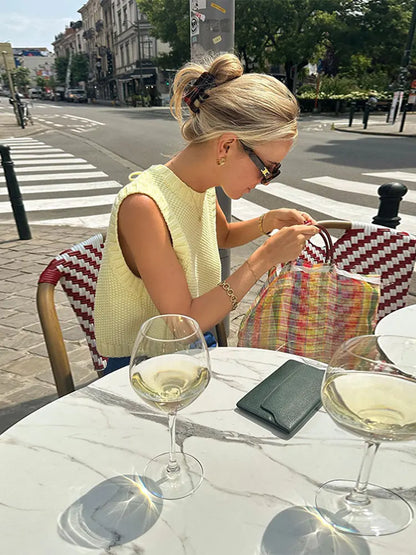 Effortlessly Elegant Top with a Timeless Design