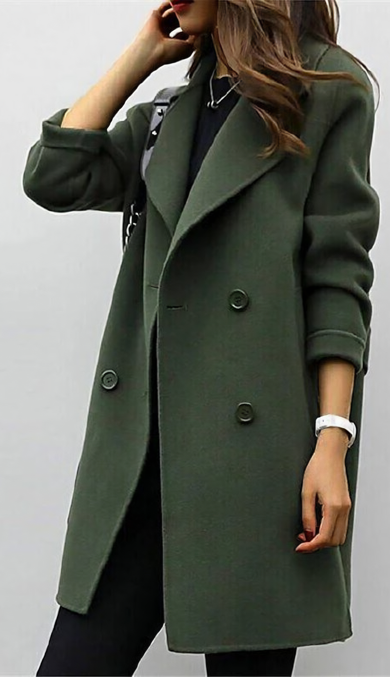 Effortlessly Elegant Coat with a Timeless Design