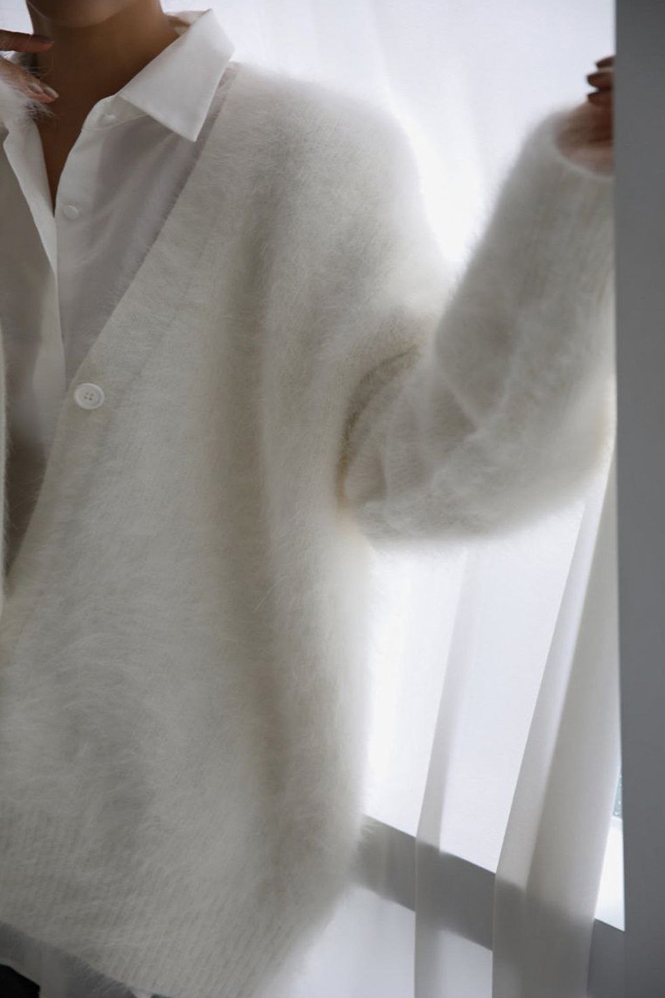 Gracefully Styled Cardigan for Any Occasion