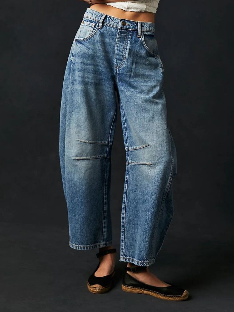 Well Tailored Garment with a Graceful Silhouette