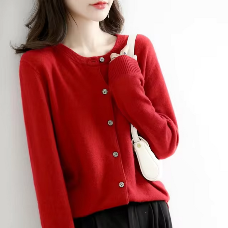 Elegantly Styled Cardigan for Everyday Wear