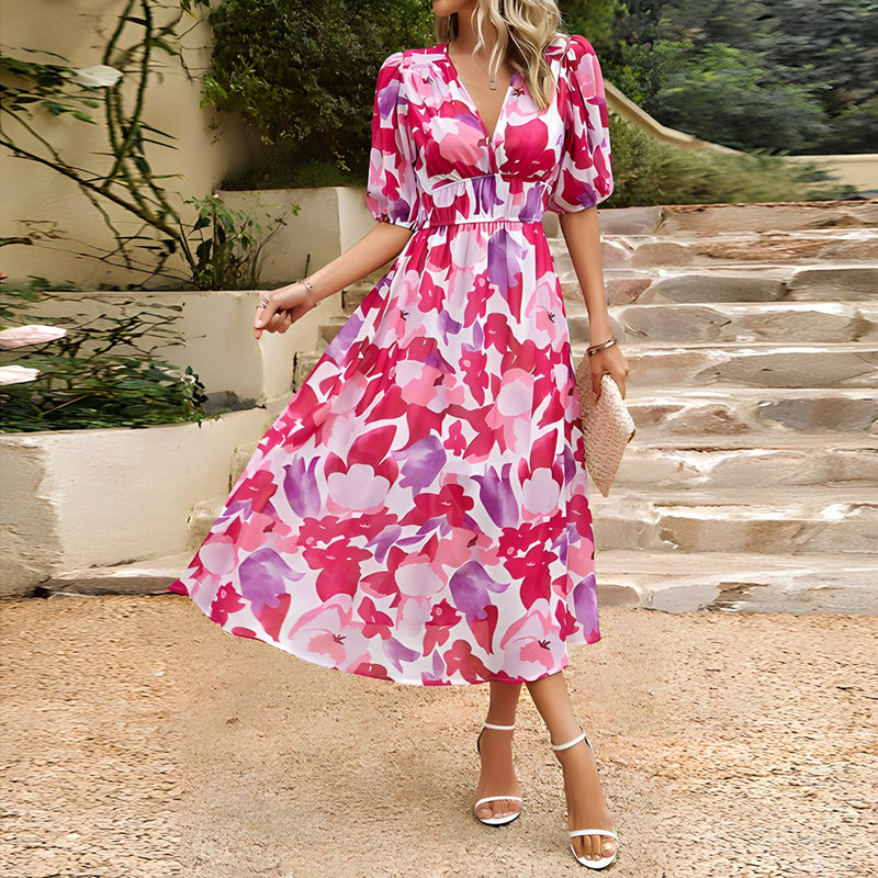 Classic Vintage & Enduringly Stylish Dress