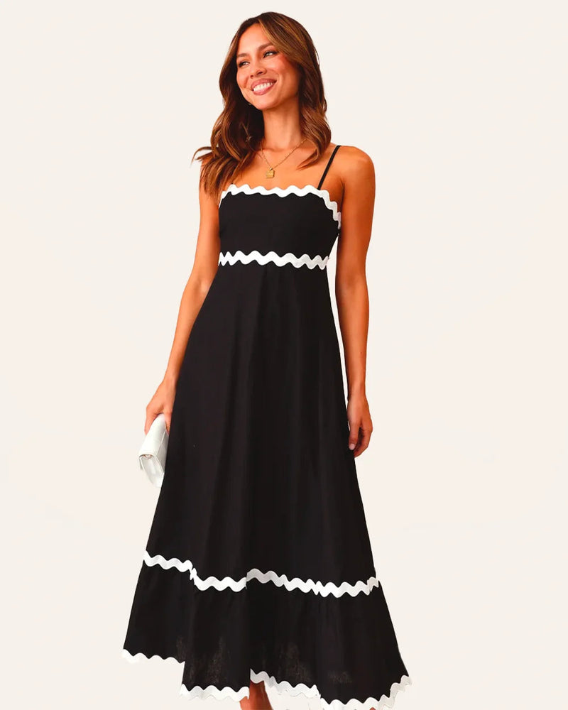 Well Tailored Dress with a Graceful Silhouette