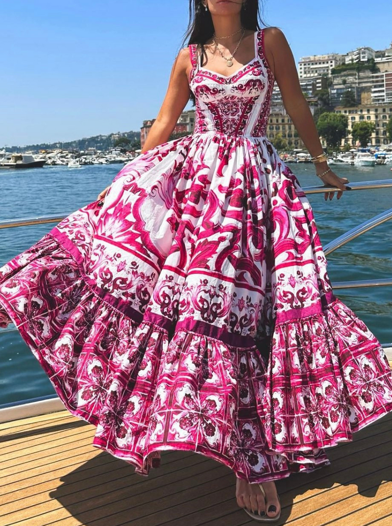 Beautifully Crafted Dress in a Classic Style