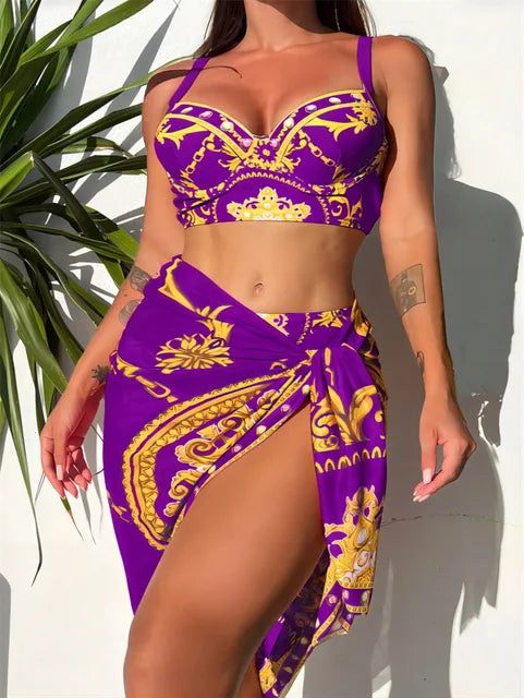 Gracefully Styled Garment for Any Occasion